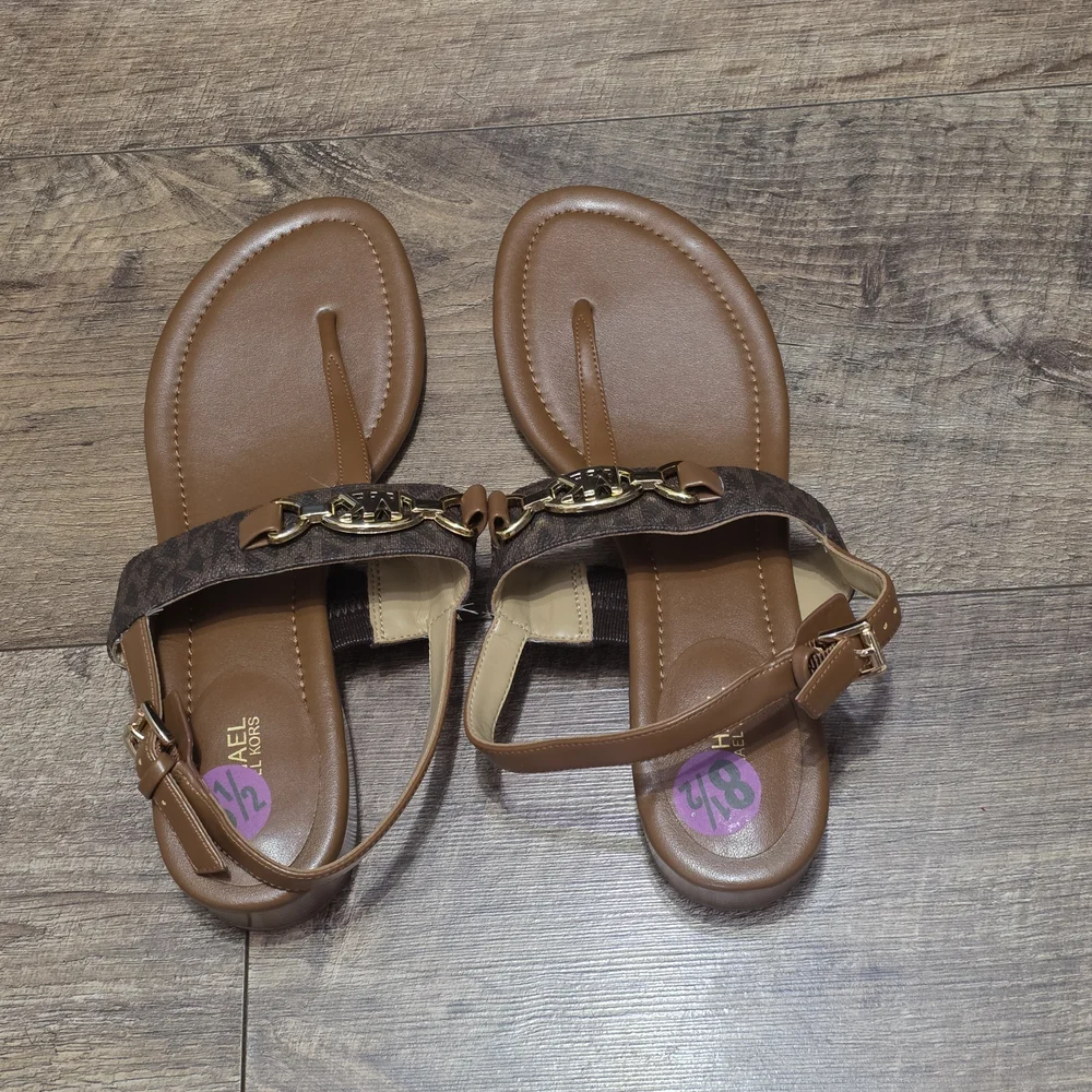 Michael Kors Brown Leather Women Size 8.5 Sandals